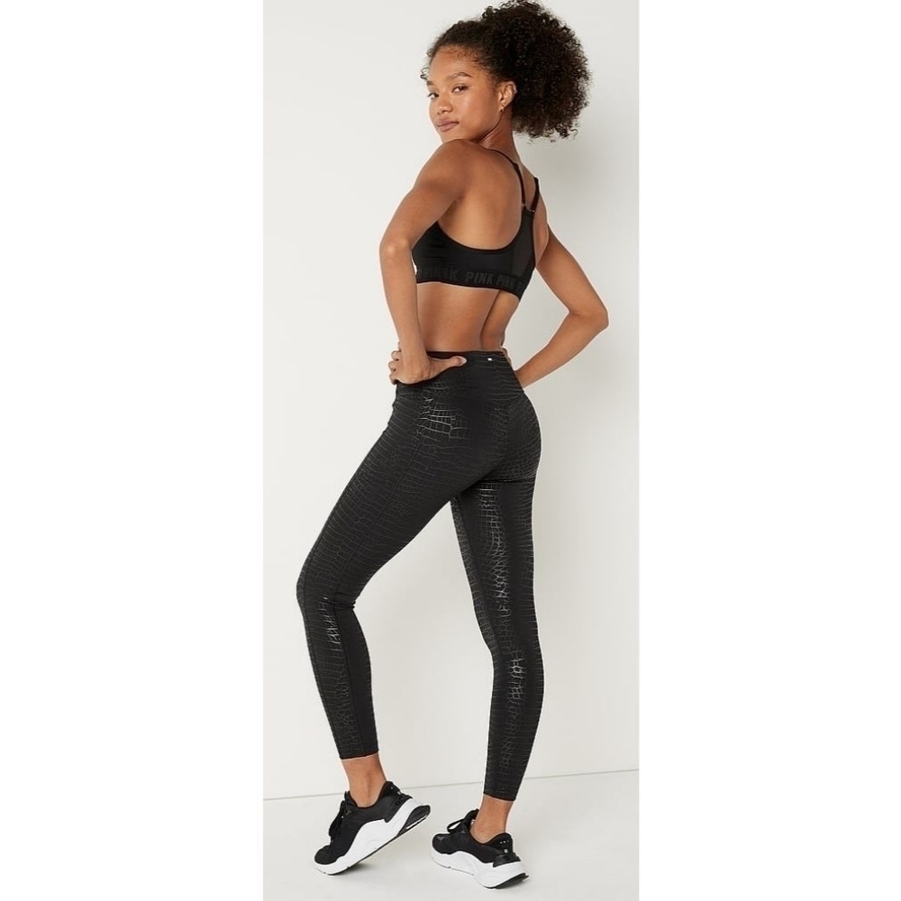 PINK Victoria's Secret Black Crocodile Shine UItimate High Waist 7/8 Leggings